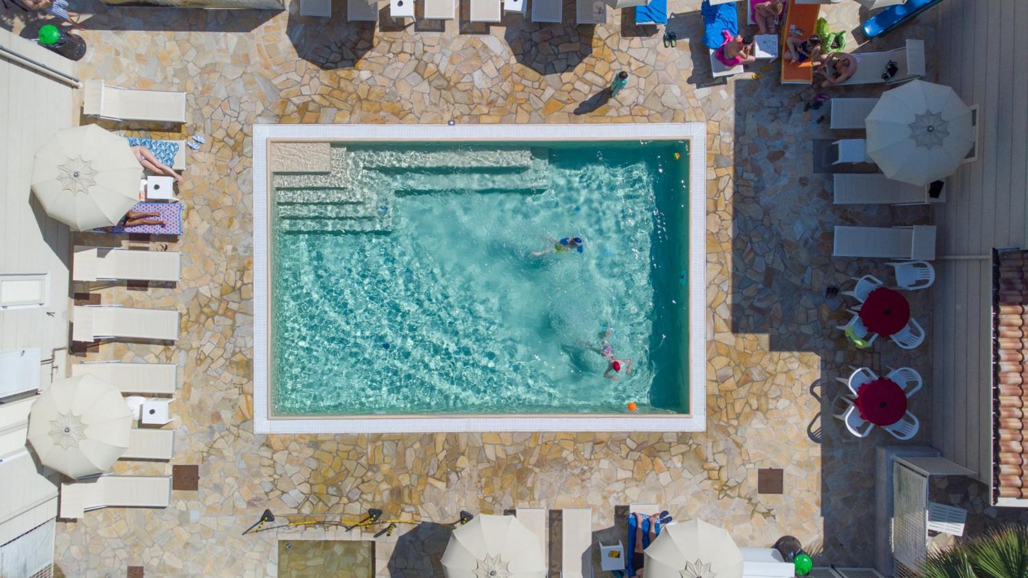 רימיני Hotel Sans Souci מראה חיצוני תמונה