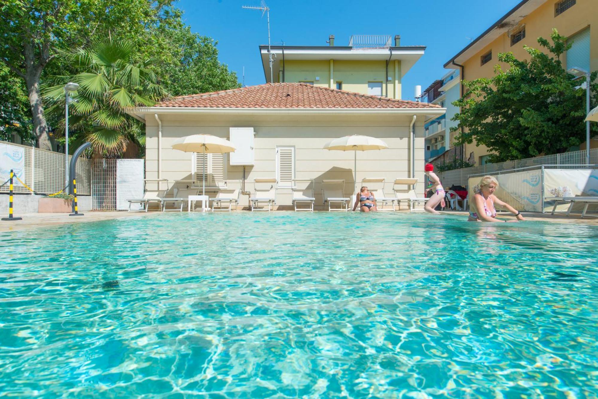 רימיני Hotel Sans Souci מראה חיצוני תמונה