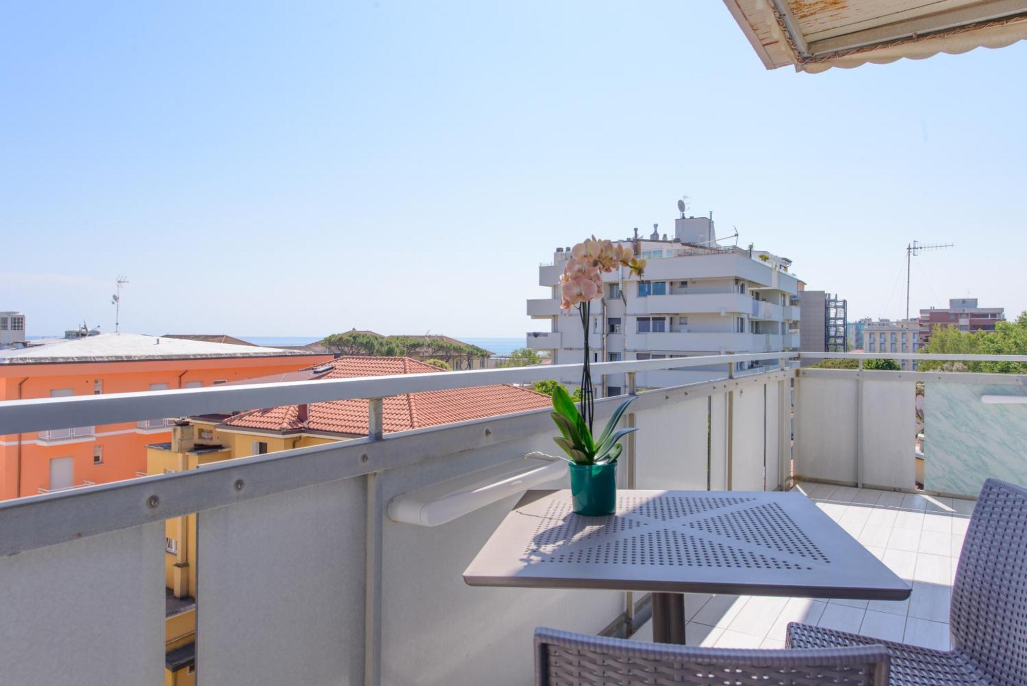 רימיני Hotel Sans Souci מראה חיצוני תמונה